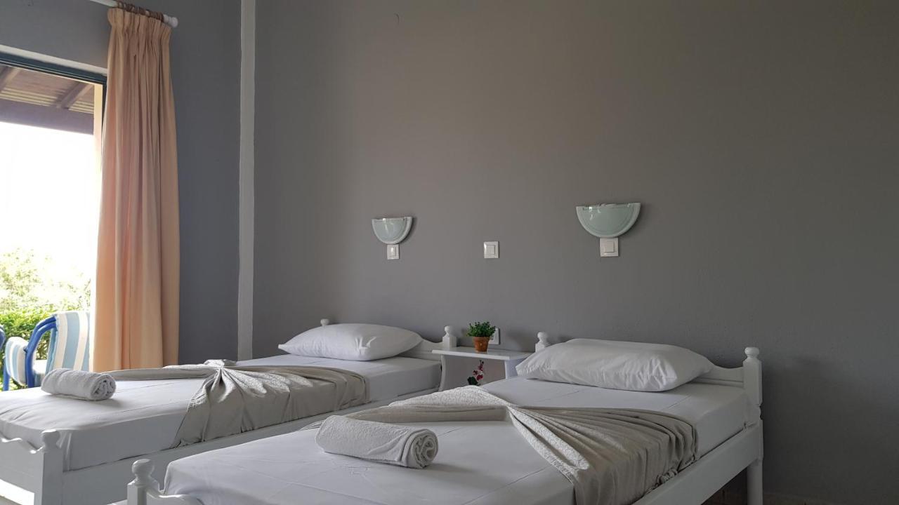 Charming Beach Studios Kávos Exteriör bild